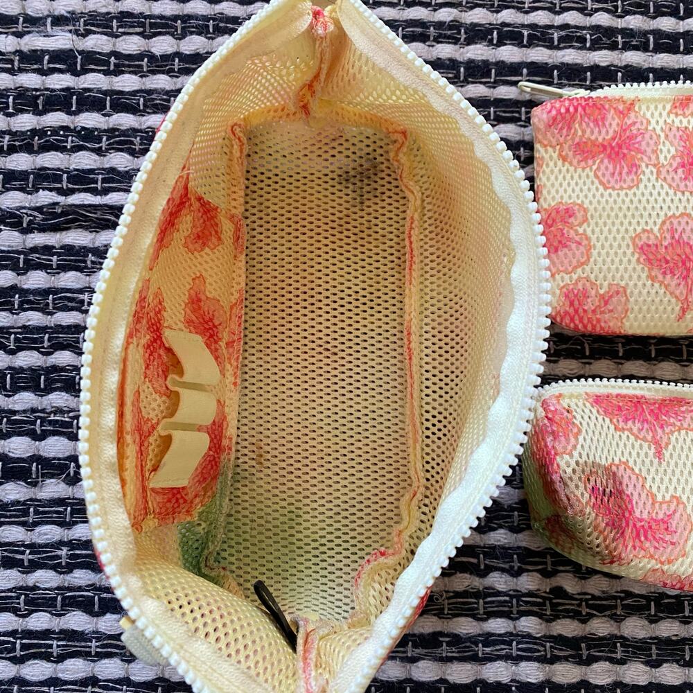 🌿Dagne Dover Hunter Yellow Floral 3 Piece Makeup Toiletry Bags - Picture 5 of 16
